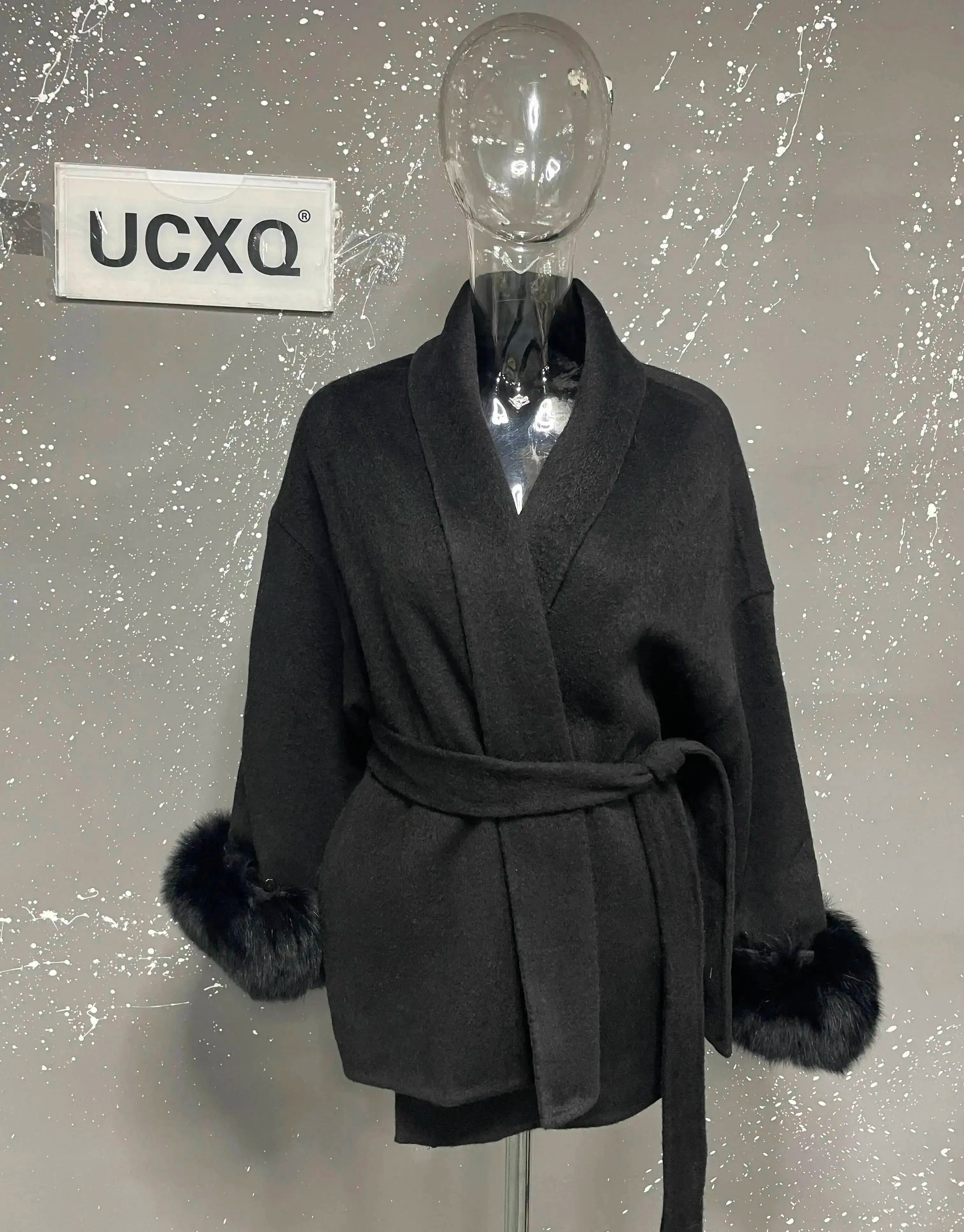 UCXQ Elegant OL Office Lady Overcoats Fur Patchwork Long Sleeve Woolen Coat Beautiful Women's Clothing Jacket Autumn 2025 Winter