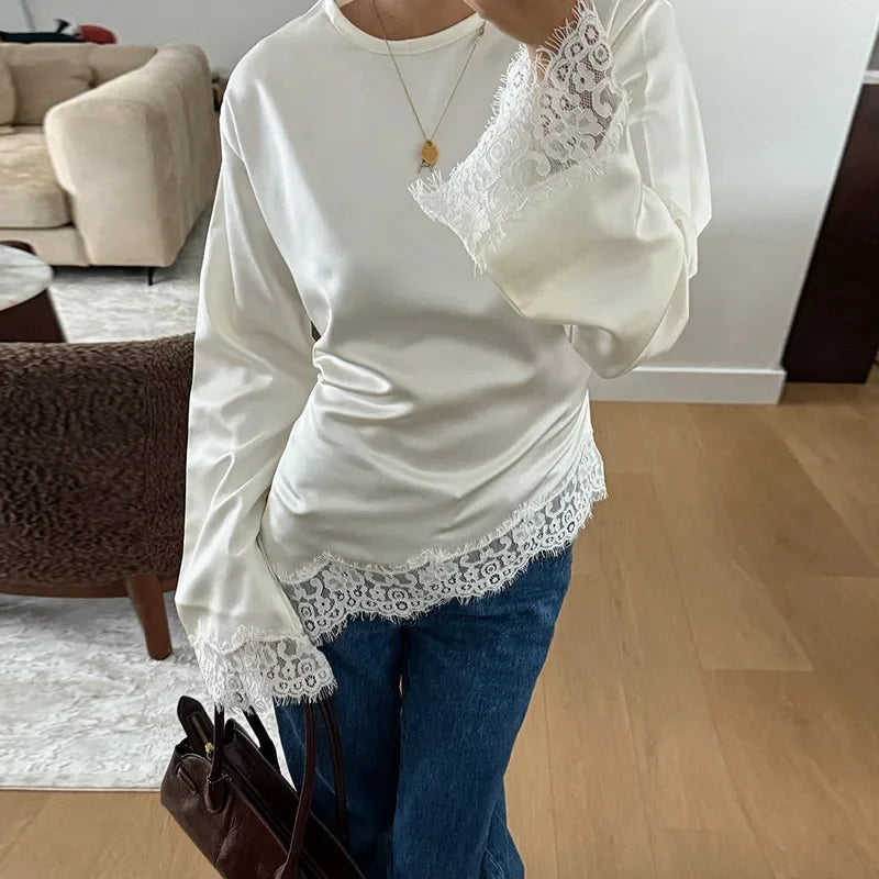 Chic Women's Top Lace Patchwork Black Long Sleeve Belt O-neck Zipper Spring Tops Fashion Loose Female Streetwear Blouse 2026